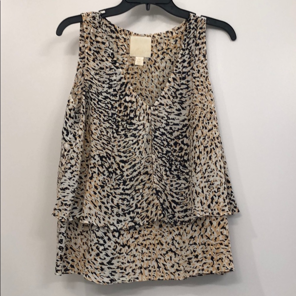 McGinn sleeveless blouse. 100% silk
